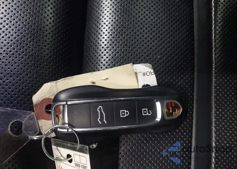 2023 Porsche Cayenne Coupe Platinum Edition from USA, damaged, VIN WP1BA2AY0PDA24239